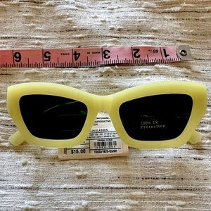 NWT sunglasses